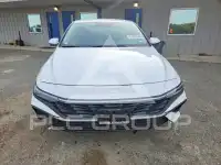 2025 Hyundai Elantra фото