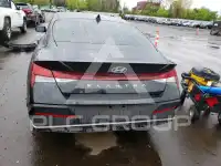 2025 Hyundai Elantra photo