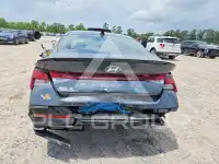 2025 Hyundai Elantra фото