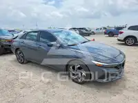 2025 Hyundai Elantra фото