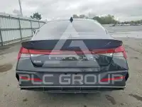 2025 Hyundai Elantra photo