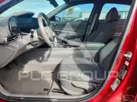 2025 Hyundai Elantra фото
