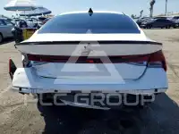 2025 Hyundai Elantra photo