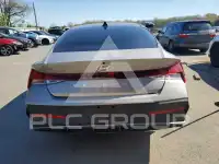 2025 Hyundai Elantra фото