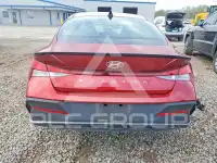 2025 Hyundai Elantra фото