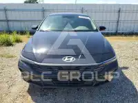 2025 Hyundai Elantra фото