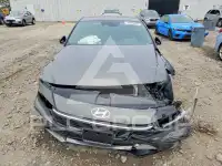 2025 Hyundai Elantra photo
