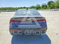 2025 Hyundai Elantra фото