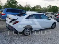 2025 Hyundai Elantra photo