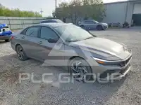 2025 Hyundai Elantra photo