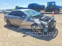 2025 Hyundai Elantra фото