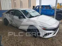 2025 Hyundai Elantra фото