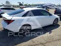 2025 Hyundai Elantra photo
