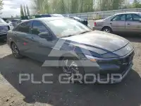 2025 Hyundai Elantra photo