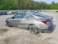 2025 Hyundai Elantra photo