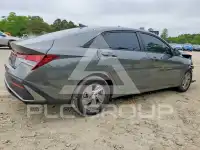 2025 Hyundai Elantra фото