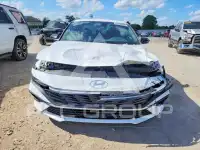 2025 Hyundai Elantra фото