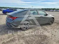 2025 Hyundai Elantra photo