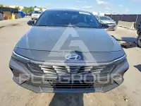 2025 Hyundai Elantra фото