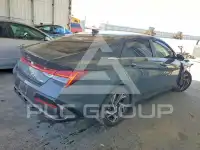 2025 Hyundai Elantra фото