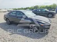 2025 Hyundai Elantra фото