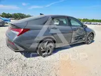 2025 Hyundai Elantra фото