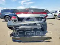 2025 Hyundai Elantra фото