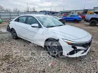 2025 Hyundai Elantra фото