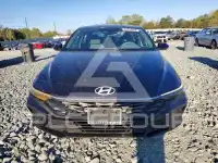 2025 Hyundai Elantra фото