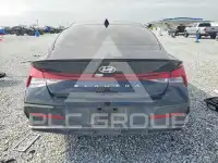 2025 Hyundai Elantra photo