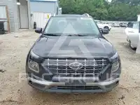 2025 Hyundai Venue фото