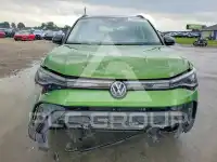 2025 Volkswagen Taos photo