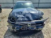 2025 Volkswagen Jetta photo