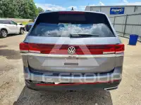 2025 Volkswagen Atlas photo
