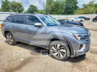 2025 Volkswagen Atlas photo