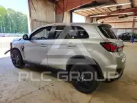 2026 Mitsubishi OUTLANDER photo