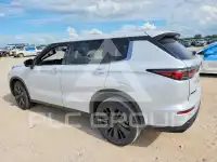 2026 Mitsubishi OUTLANDER photo