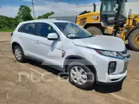 2026 Mitsubishi OUTLANDER фото
