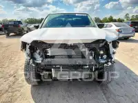2026 Nissan FRONTIER photo