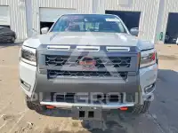 2026 Nissan FRONTIER photo