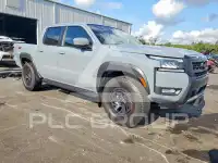 2026 Nissan FRONTIER photo