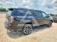 2026 Chevrolet Suburan photo
