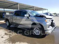 2026 Chevrolet Silverado photo