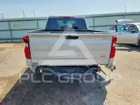 2026 Chevrolet Silverado photo