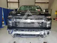 2026 Chevrolet Silverado photo