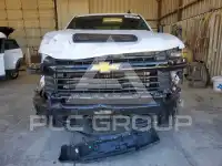 2026 Chevrolet Silverado photo