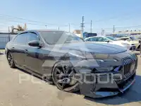 2026 BMW 740 фото
