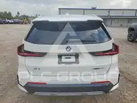 2026 BMW X1 photo