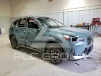 2026 BMW X1 фото
