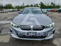 2026 BMW 330 фото